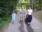 2006_8-16_Pennsic_Pixie-kids.jpg (1,202kb)